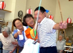 DCora042.jpg